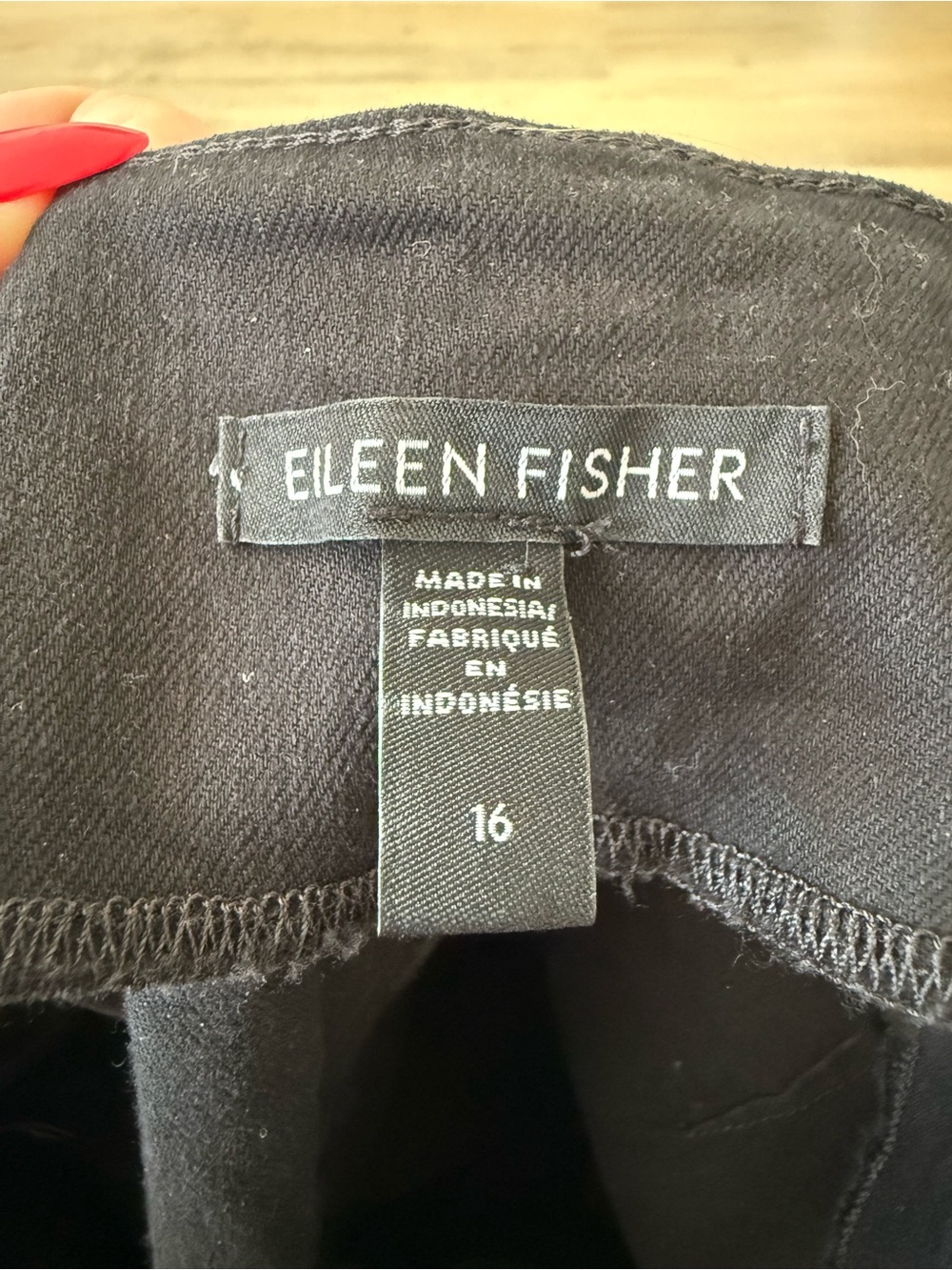 Eileen Fisher Black Organic Cotton Lantern Barrel Ankle Pants - US 16 - Picture 4 of 5
